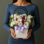 Коробки с альстромериями